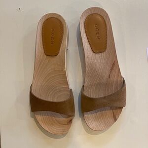 Dôen Clog Sandal